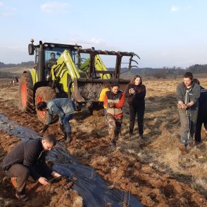 Chantier plantation haie Haute-Loire (1)